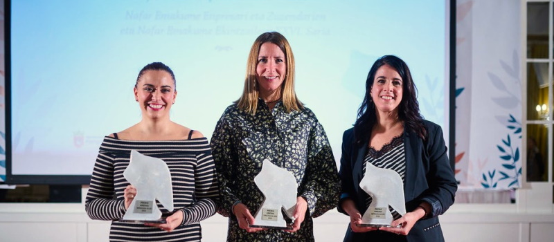 Beatriz Marchite, Elisa Manero y María Mena reciben los Premios Empresaria, Directiva y Emprendedora Navarra 2023