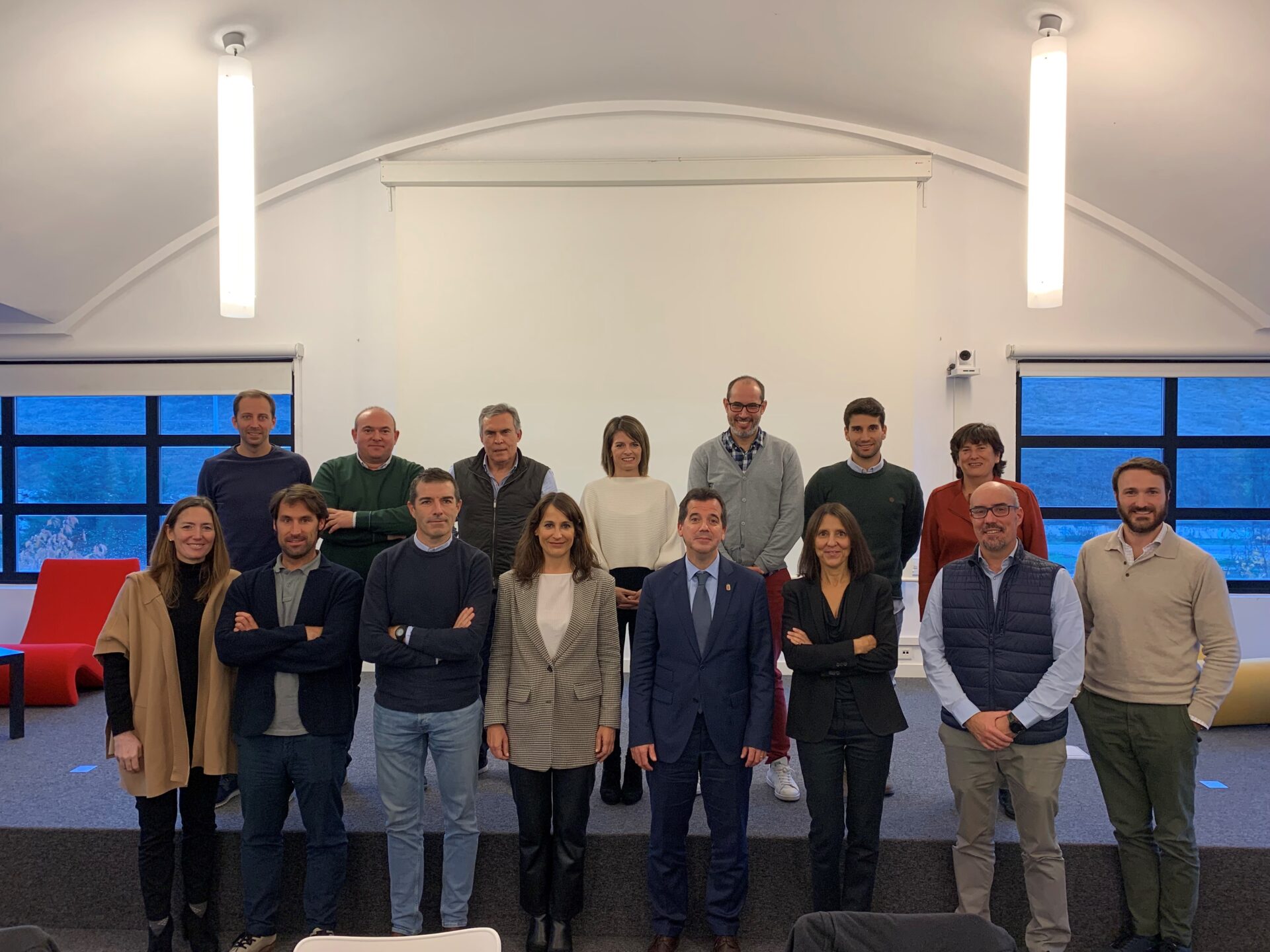 El consejero Irujo se reúne con los CEO de varias startups para conocer sus proyectos