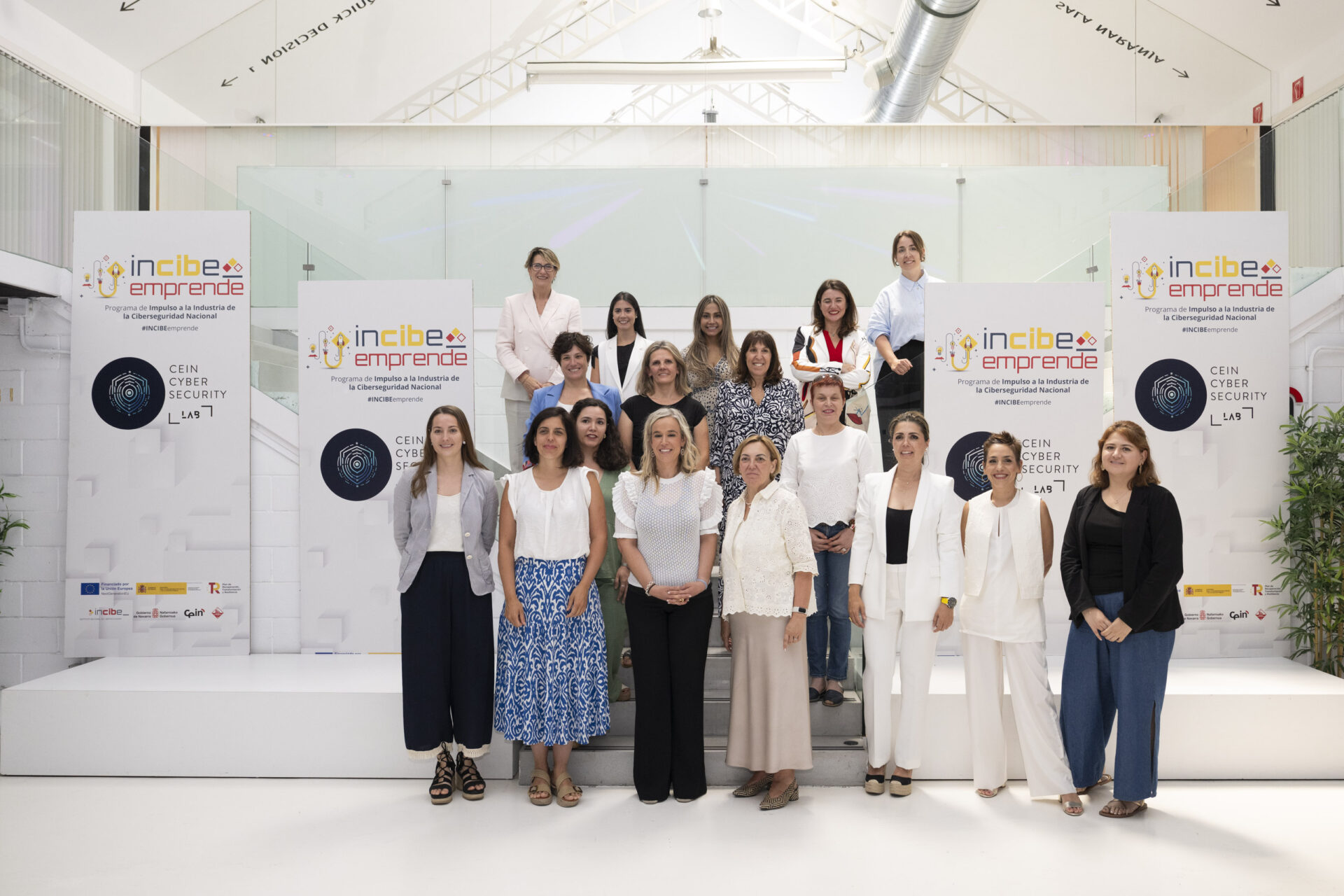 CEIN reúne a mujeres del ámbito de la ciberseguridad en un evento que pone en valor su papel en este sector