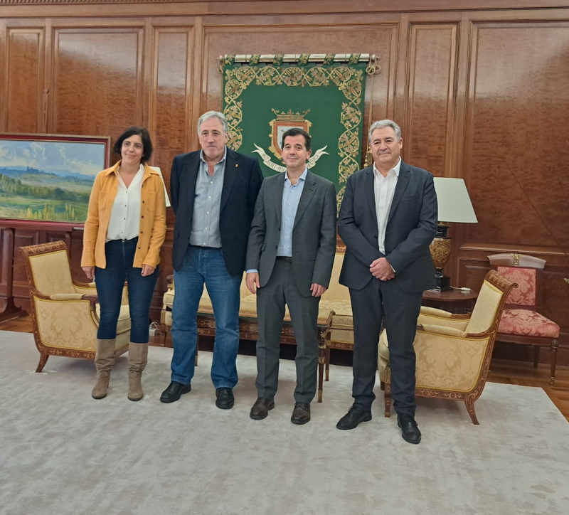 El Ayuntamiento de Pamplona y el Gobierno de Navarra colaboran con CEIN para promover las actividades y programas de emprendimiento en la ciudad